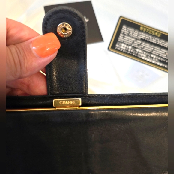 Authentic Chanel Caviar CC Leather Wallet EUC ✨️ - Picture 10 of 16